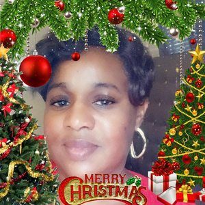 Meet your Posher, Yvette